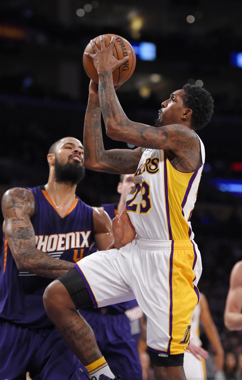 年轻球员和 年轻球员和