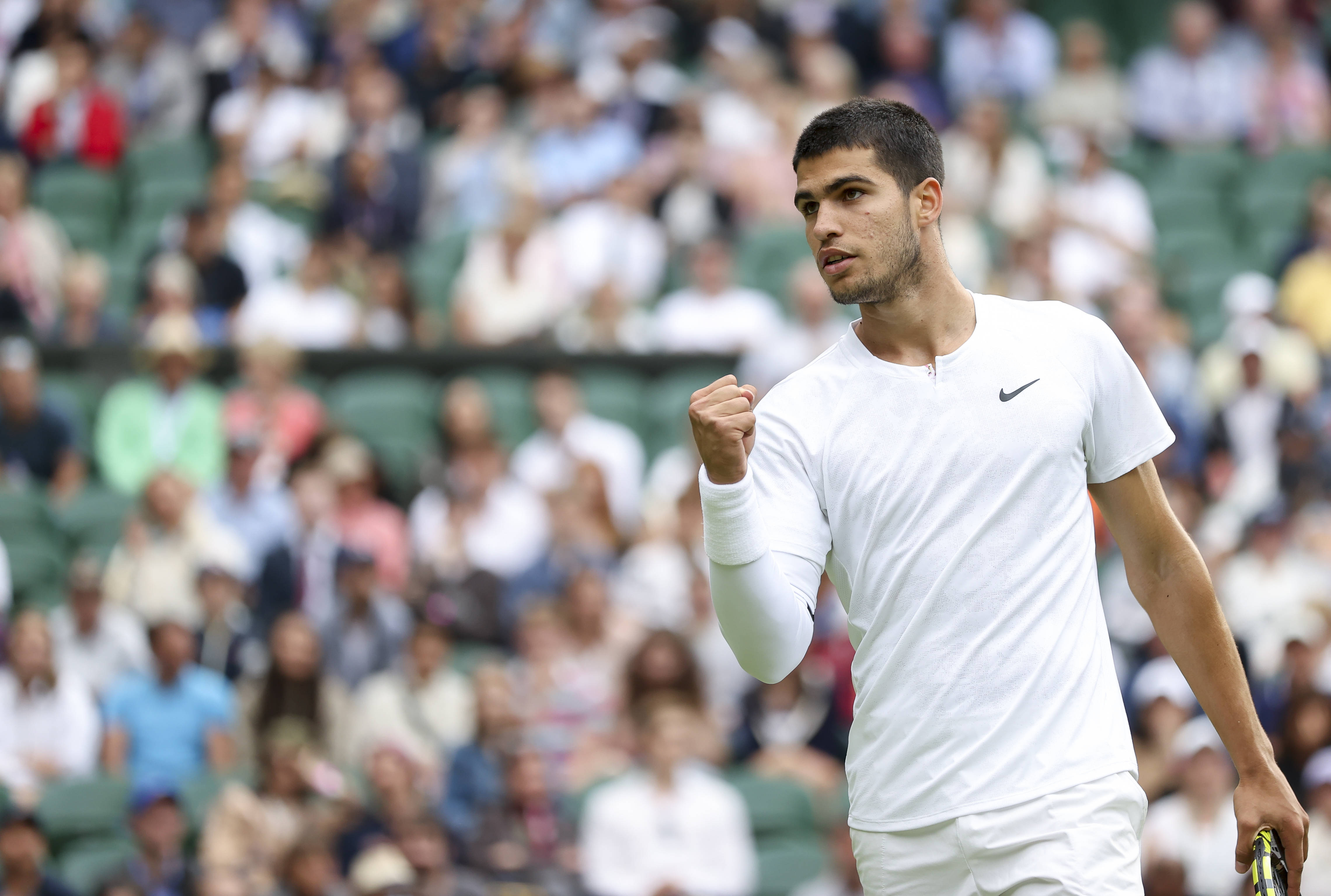 刘艳周诗媛 刘艳周诗媛