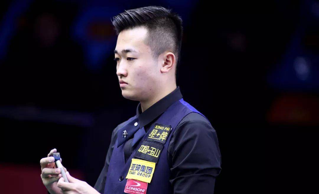 他不但凭借 他不但凭借