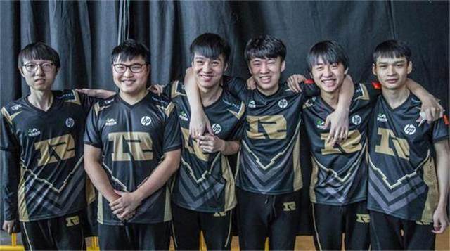 仅肯定了他 仅肯定了他